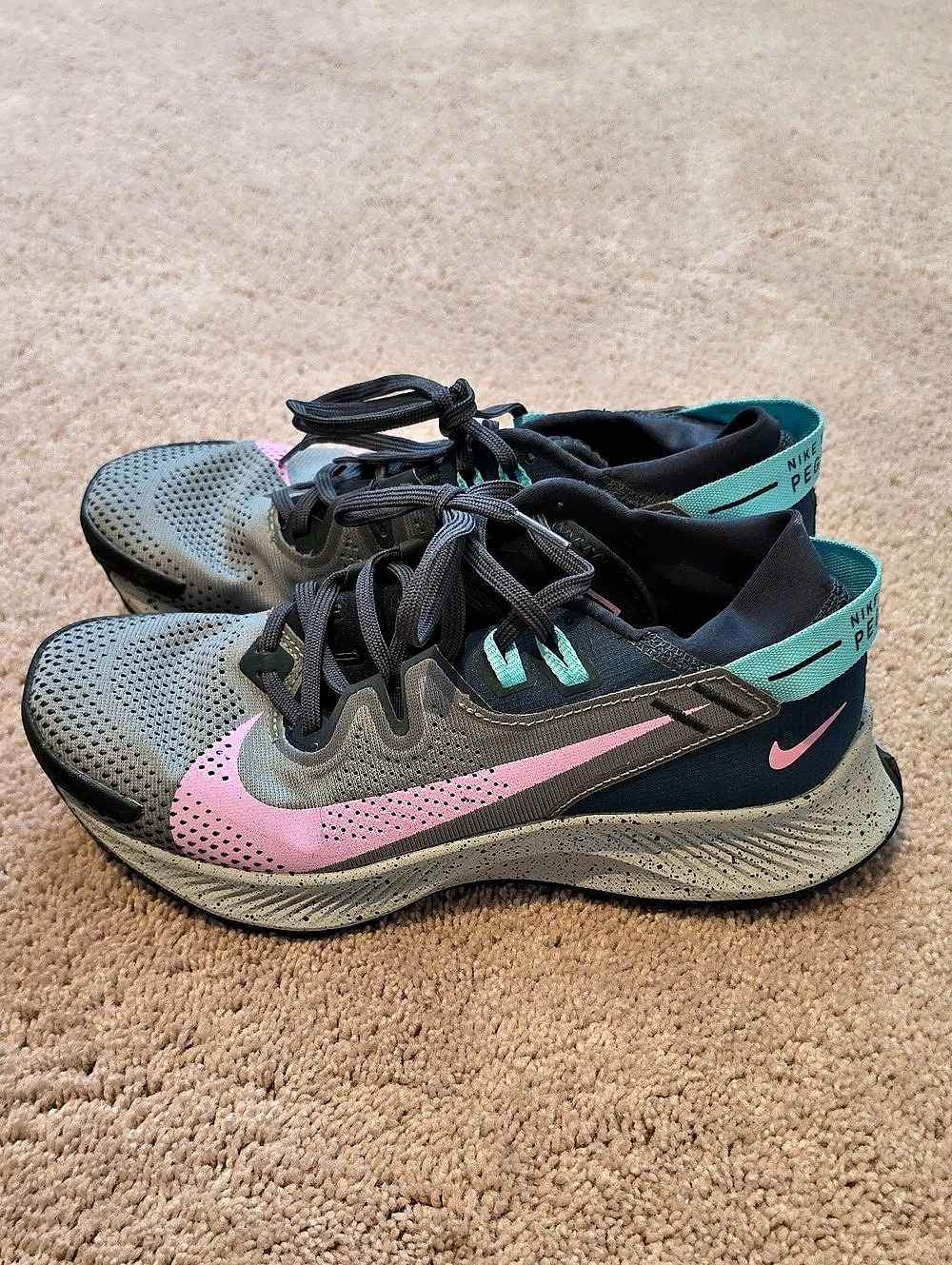 Nike Pegasus Trail Running Shoes US 8.5